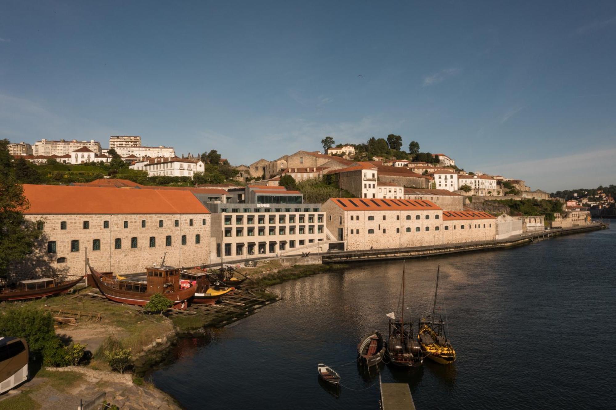 The Rebello Hotel & Spa - Small Luxury Hotels Of The World Vila Nova de Gaia Kültér fotó The port of Corme